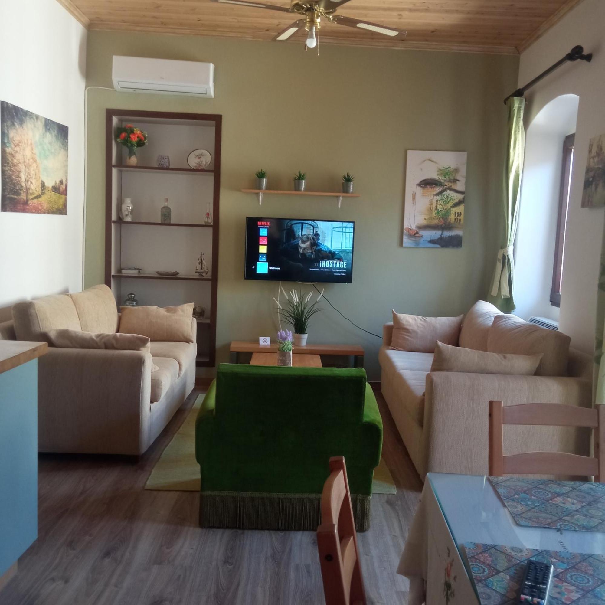 Gs Home Gíthio Kültér fotó